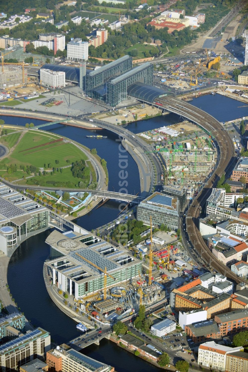 Berlin from above - Extension building site of the government building Marie-Elisabeth-Lüders-Haus in the city centre Berlin