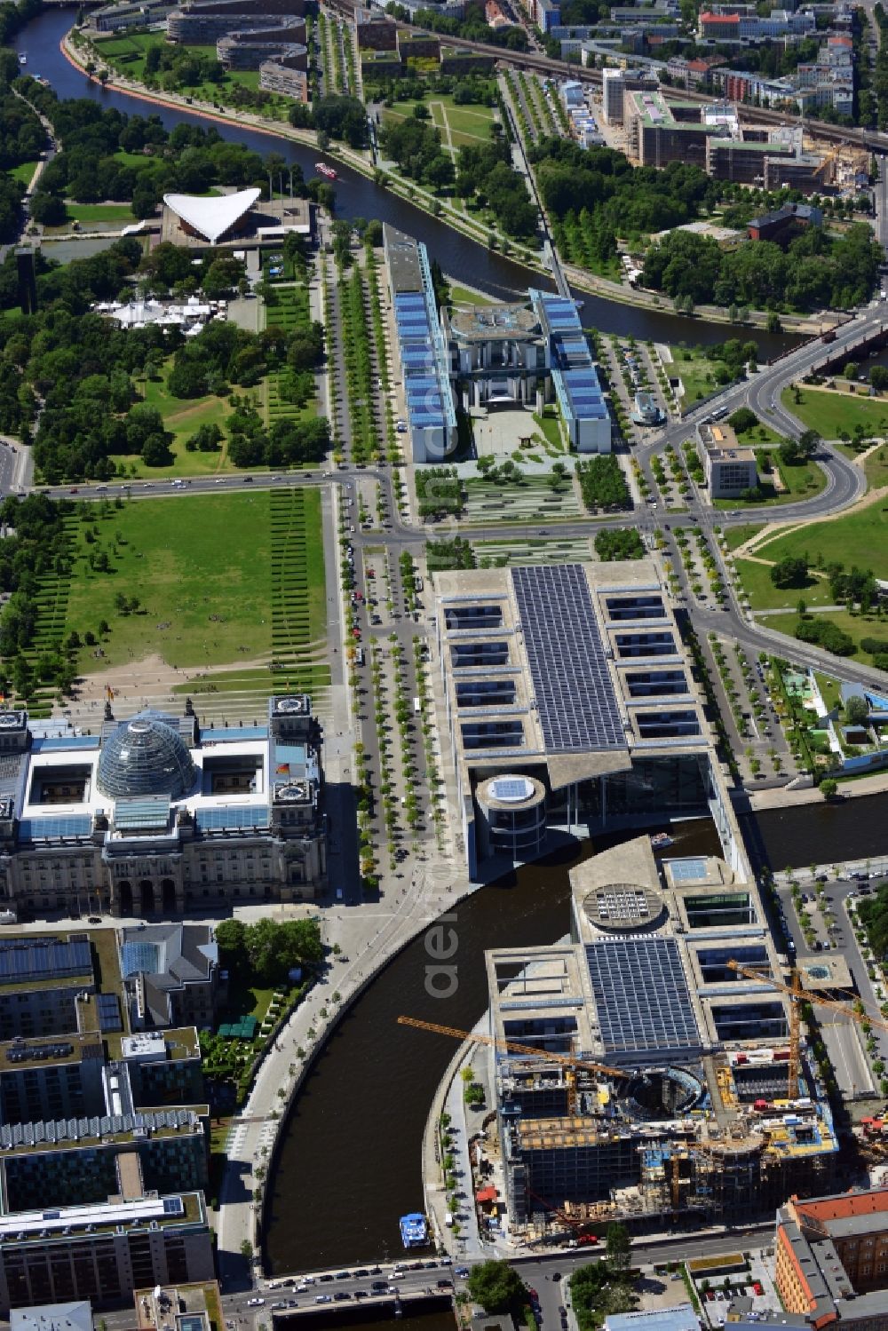 Aerial image Berlin - Extension building site of the government building Marie-Elisabeth-Lüders-Haus in the city centre Berlin