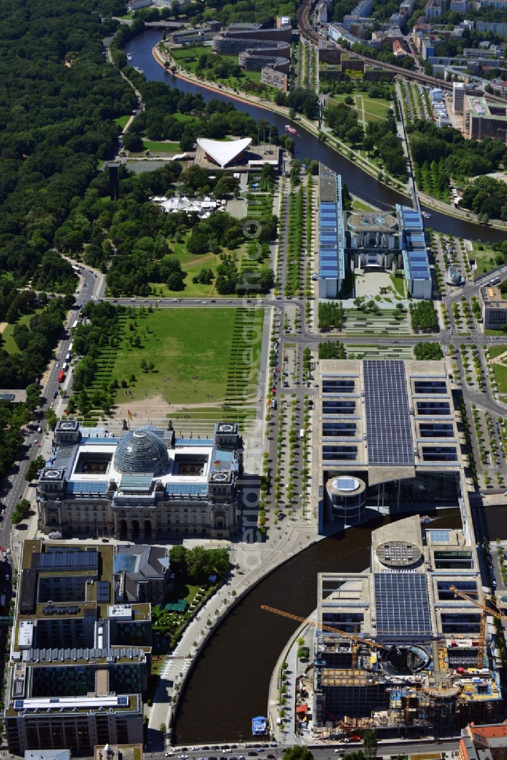 Aerial photograph Berlin - Extension building site of the government building Marie-Elisabeth-Lüders-Haus in the city centre Berlin