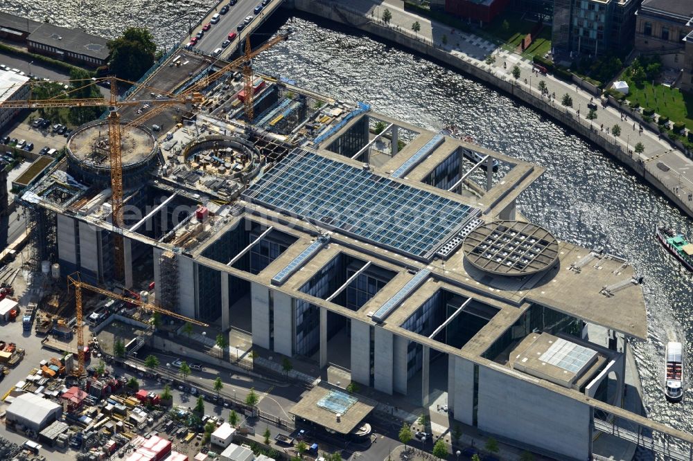 Aerial image Berlin - Extension building site of the government building Marie-Elisabeth-Lüders-Haus in the city centre Berlin