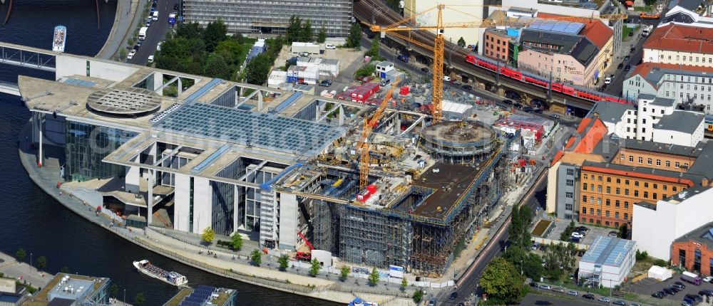 Aerial photograph Berlin - Extension building site of the government building Marie-Elisabeth-Lüders-Haus in the city centre Berlin