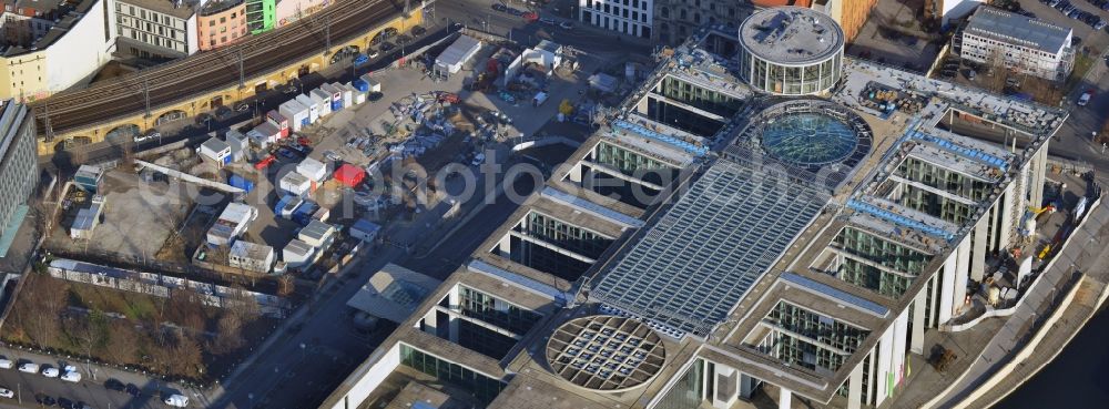 Berlin from above - Extension building site of the government building Marie-Elisabeth-Lueders-Haus in the city centre Berlin