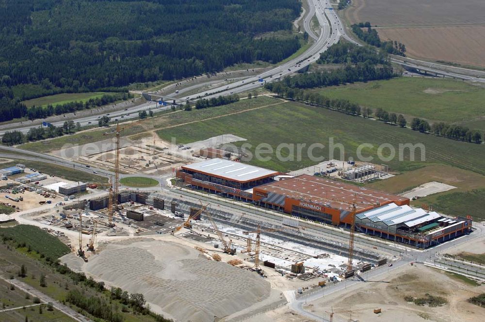 Aerial image München - Blick auf die Baustelle des Möbelhauses Höffner an der Hans-Steinkohl-Strasse im Südwesten Münchens Ausführende Baufirma ist die Klebl GmbH,Gößweinstraße 2,92318 Neumarkt,Tel.: (0 91 81) 9 00-0 frank.michaela@klebl.de,E-Mail: klebl@klebl.de