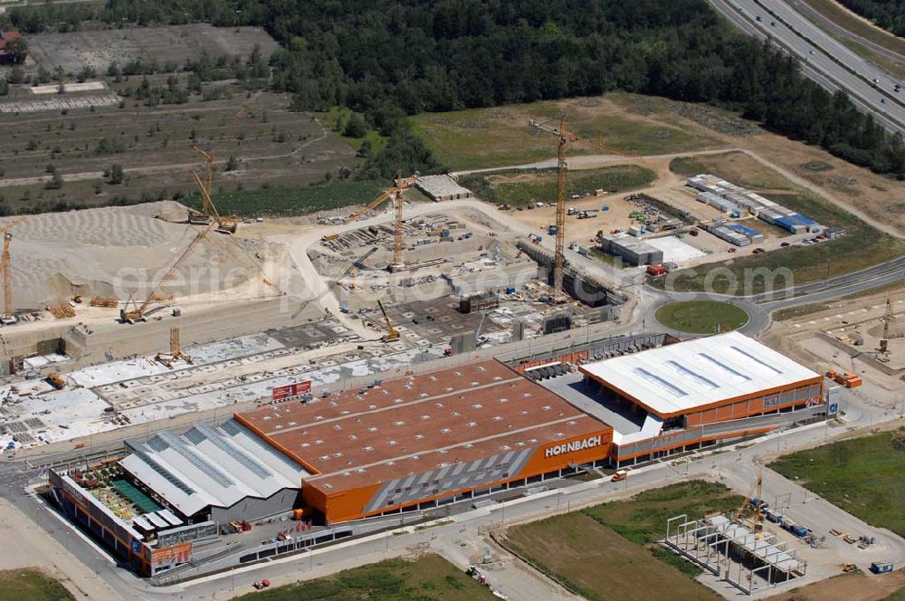 Aerial image München - Blick auf die Baustelle des Möbelhauses Höffner an der Hans-Steinkohl-Strasse im Südwesten Münchens Ausführende Baufirma ist die Klebl GmbH,Gößweinstraße 2,92318 Neumarkt,Tel.: (0 91 81) 9 00-0 frank.michaela@klebl.de,E-Mail: klebl@klebl.de