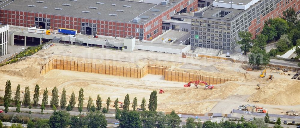 Berlin from the bird's eye view: View of construction site at the exhibition venue Cube City Exhibition Grounds in Berlin Charlottenburg. On the site of the demolished Germany Hall is to be completed by the end of 2013, designed by the architectural firm UNIQUE CODE suitable congress hall