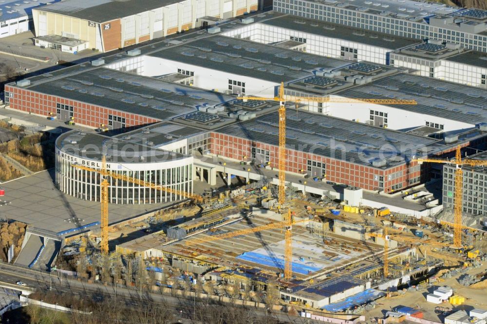 Aerial image Berlin - View of construction site at the exhibition venue Cube City Exhibition Grounds in Berlin Charlottenburg. On the site of the demolished Germany Hall is to be completed by the end of 2013, designed by the architectural firm UNIQUE CODE suitable congress hall