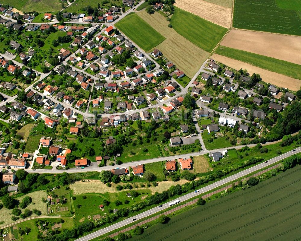 Horheim from the bird's eye view: Residential area construction site of a mixed development with multi-family houses and single-family houses- New building at the in Horheim in the state Baden-Wuerttemberg, Germany