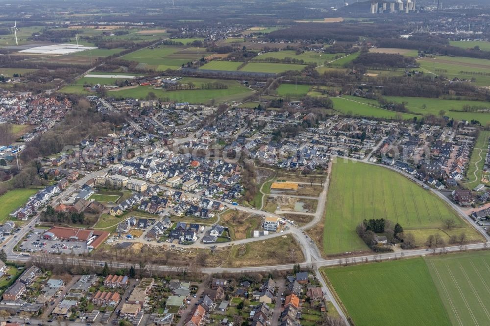 Bottrop from above - Residential area construction site of a mixed development with multi-family houses and single-family houses- New building at the Kirchhellener Ring - Dorfheide in the district Kirchhellen in Bottrop at Ruhrgebiet in the state North Rhine-Westphalia, Germany