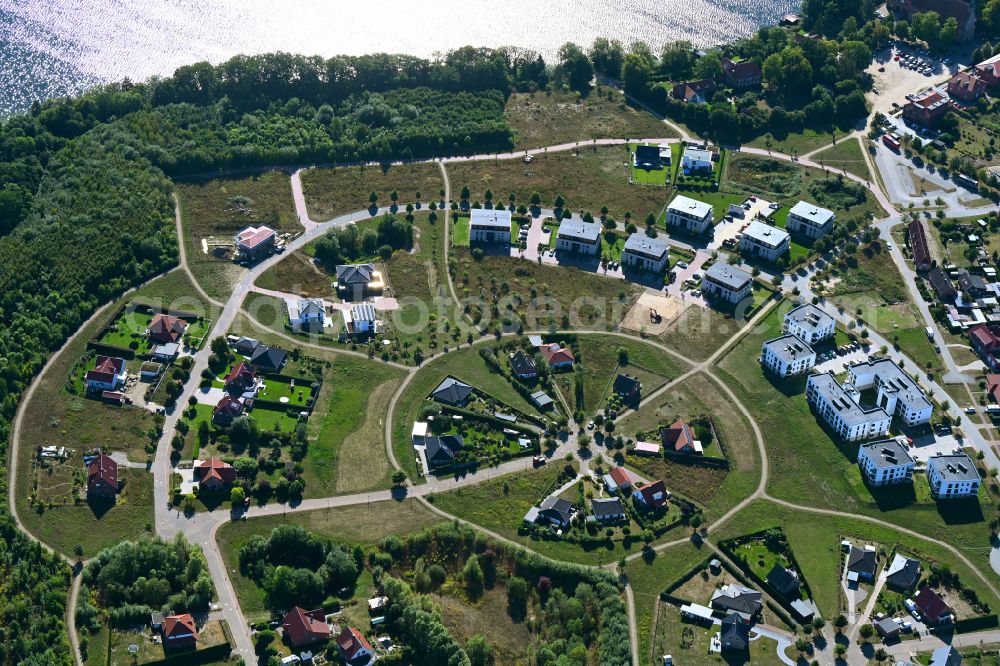 Zarrentin am Schaalsee from above - Residential area construction site of a mixed development with multi-family houses and single-family houses- New building at the Am Kirchsee in Zarrentin am Schaalsee in the state Mecklenburg - Western Pomerania, Germany