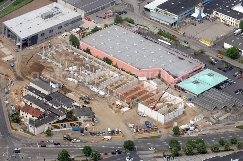 Aerial photograph Braunschweig - Baustelle / Neubau neuer Filialen von Fressnapf XXL, Haustierbedarf, und Equiva, Reitsportbedarf, an der Frankfurter Straße. Equive ist ein Unternehmen der Fressnapf Gruppe und bedient über das Franchisesystem den Reitsporteinzelhandel.