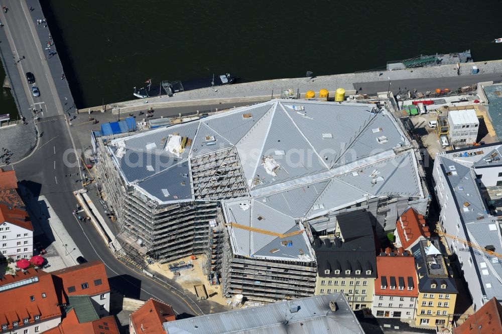 Regensburg from above - Extension of a new construction site at the Museum- Building Museum of Bayerischen Geschichte on Hunnenmarkt - Donauplatz in the district Innenstadt in Regensburg in the state Bavaria, Germany