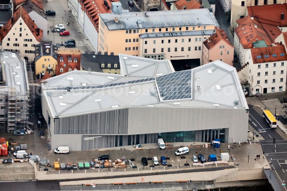 Aerial photograph Regensburg - Extension of a new construction site at the Museum- Building Museum of Bayerischen Geschichte on Hunnenmarkt - Donauplatz in the district Innenstadt in Regensburg in the state Bavaria, Germany