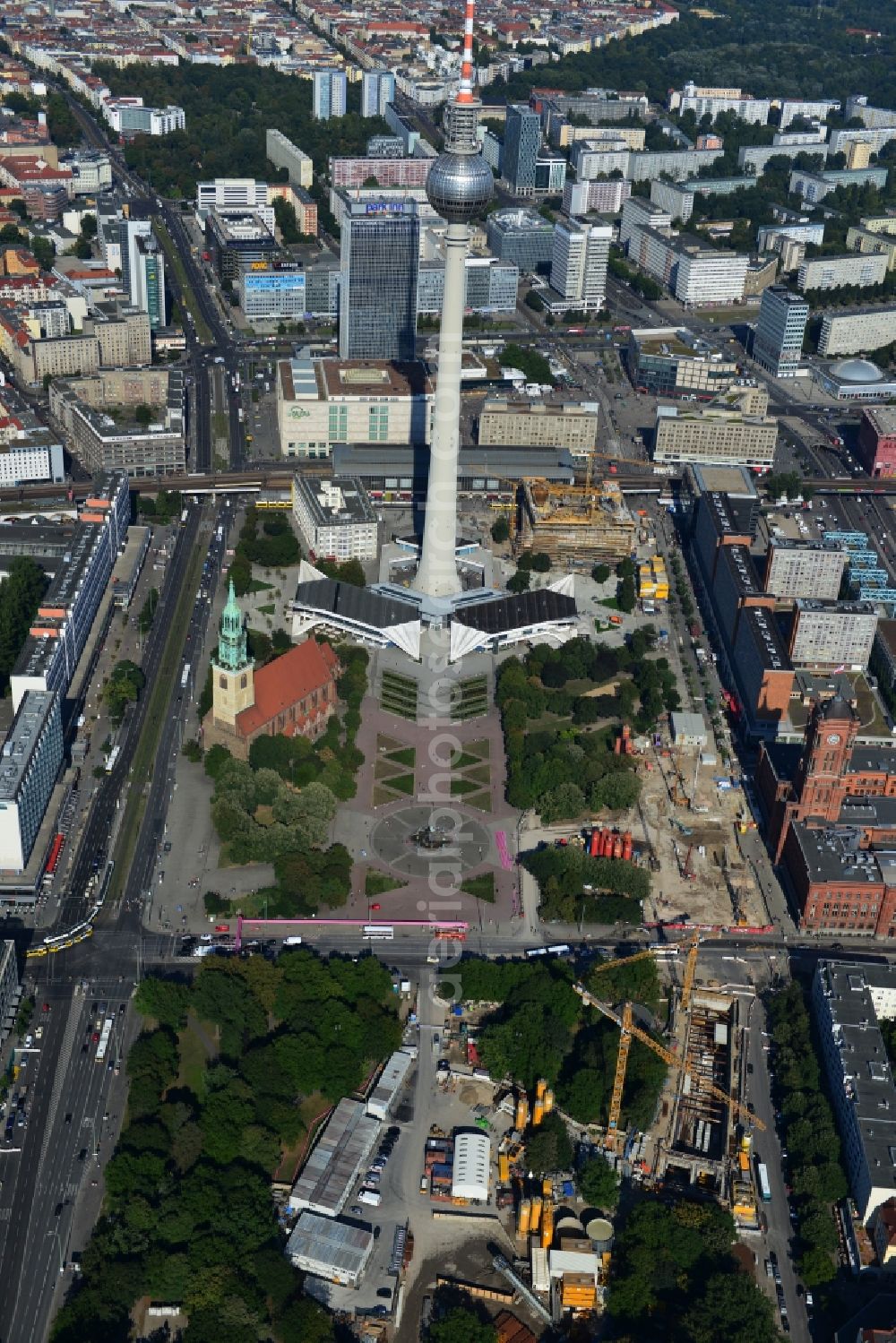 Berlin from the bird's eye view: Construction site Berliner Rathaus Station of the underground line expansion U5 of the BVG in Berlin-Mitte