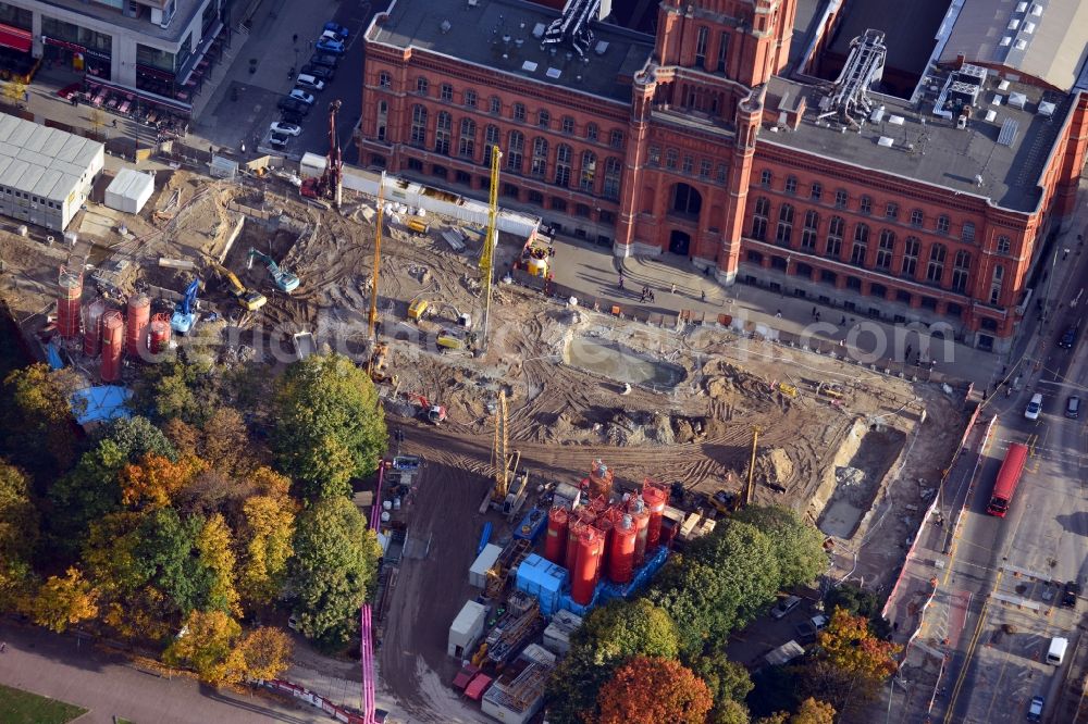 Aerial image Berlin - Construction site Berliner Rathaus Station of the underground line expansion U5 of the BVG in Berlin-Mitte