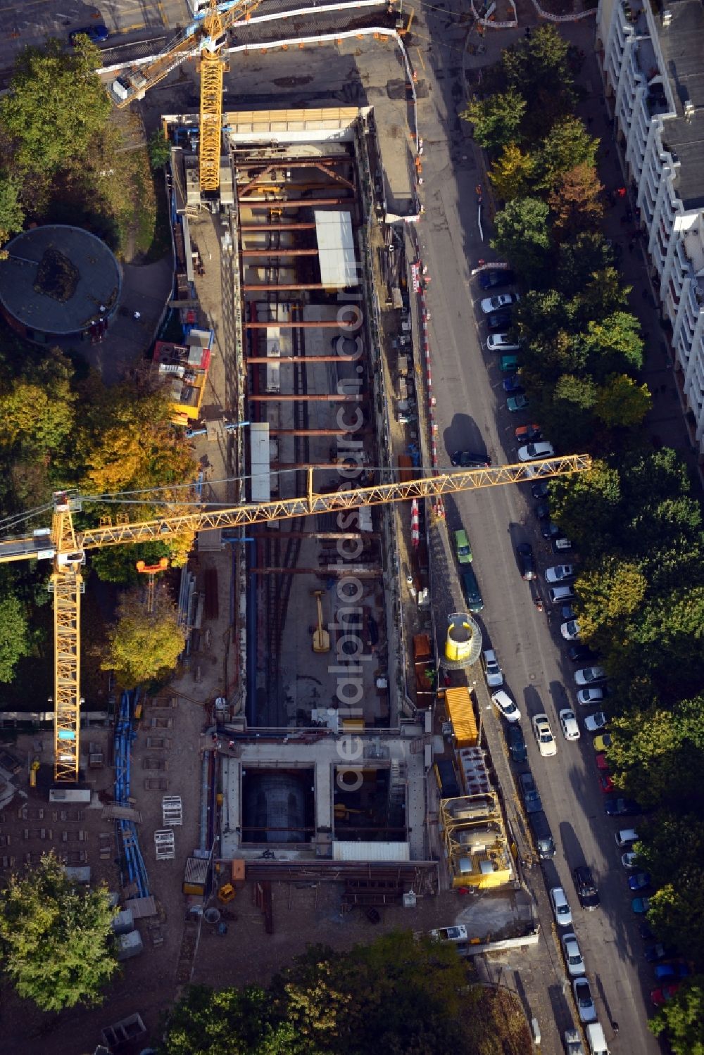 Berlin from the bird's eye view: Construction site Berliner Rathaus Station of the underground line expansion U5 of the BVG in Berlin-Mitte