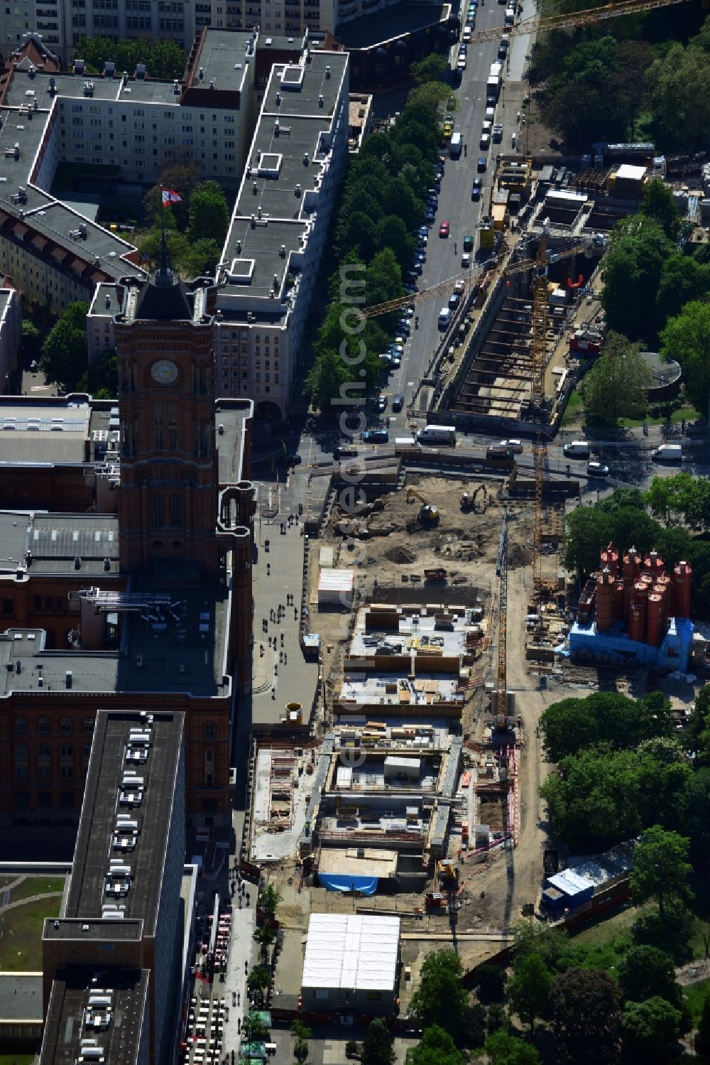 Berlin Mitte from the bird's eye view: Construction site Berliner Rathaus Station of the underground line expansion U5 of the BVG in Berlin-Mitte