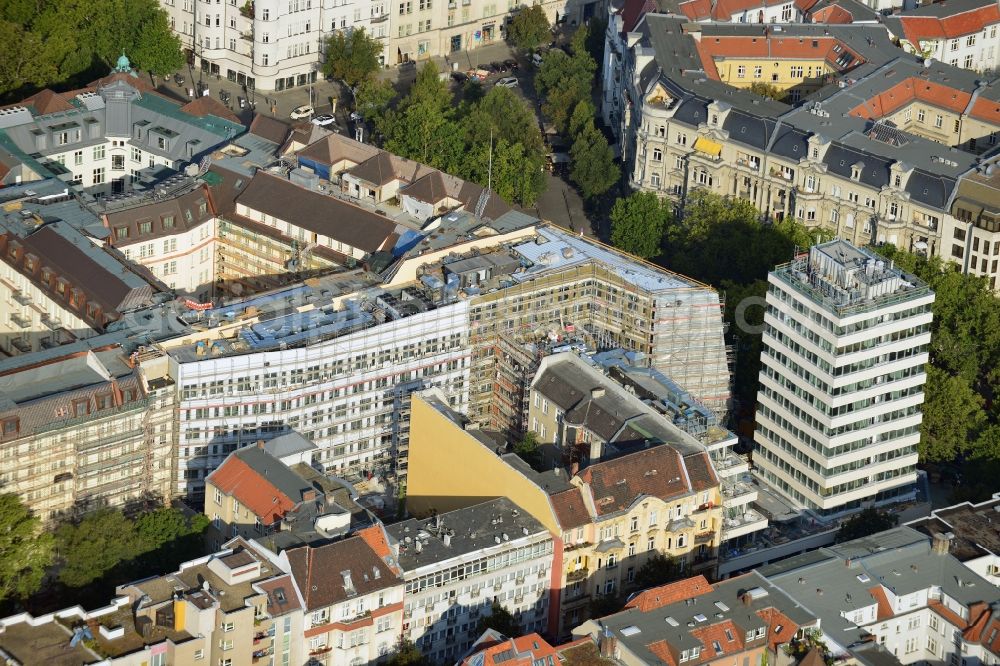 Aerial photograph Berlin - Site for the new office and retail building N ° 195 Kurfürstendamm. ALPINE Bau AG, Germany through the implementation of the structural work and refurbishment of the listed building