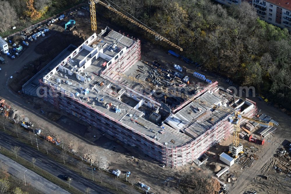 Berlin from above - Construction site of the new buildings of the retirement home - retirement Blumberger Damm corner Altentreptower Strasse in the district Marzahn-Hellersdorf in Berlin, Germany