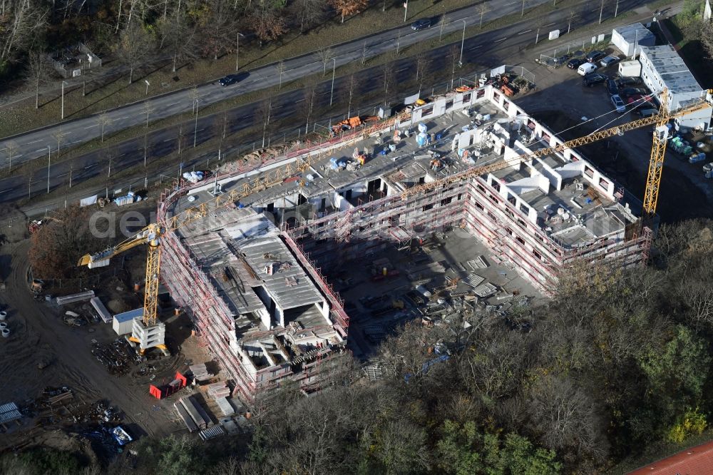 Berlin from the bird's eye view: Construction site of the new buildings of the retirement home - retirement Blumberger Damm corner Altentreptower Strasse in the district Marzahn-Hellersdorf in Berlin, Germany