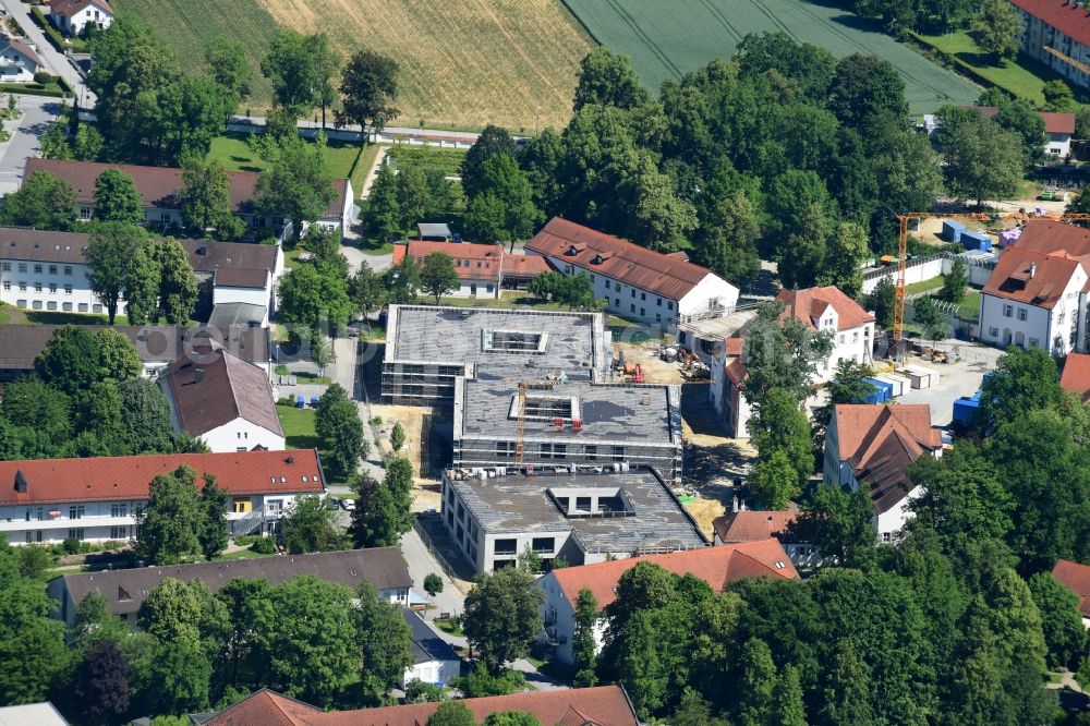 Mainkofen from the bird's eye view: Construction site of the new buildings of the retirement home - retirement Pflegeheim Mainkofen in Mainkofen in the state Bavaria, Germany