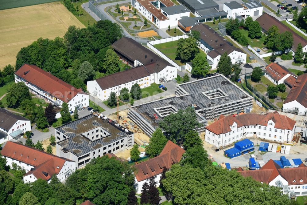 Aerial photograph Mainkofen - Construction site of the new buildings of the retirement home - retirement Pflegeheim Mainkofen in Mainkofen in the state Bavaria, Germany