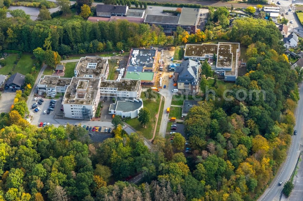 Aerial image Fröndenberg/Ruhr - Construction site of the new buildings of the retirement home - retirement Schmallenbach-Haus in Froendenberg/Ruhr in the state North Rhine-Westphalia, Germany