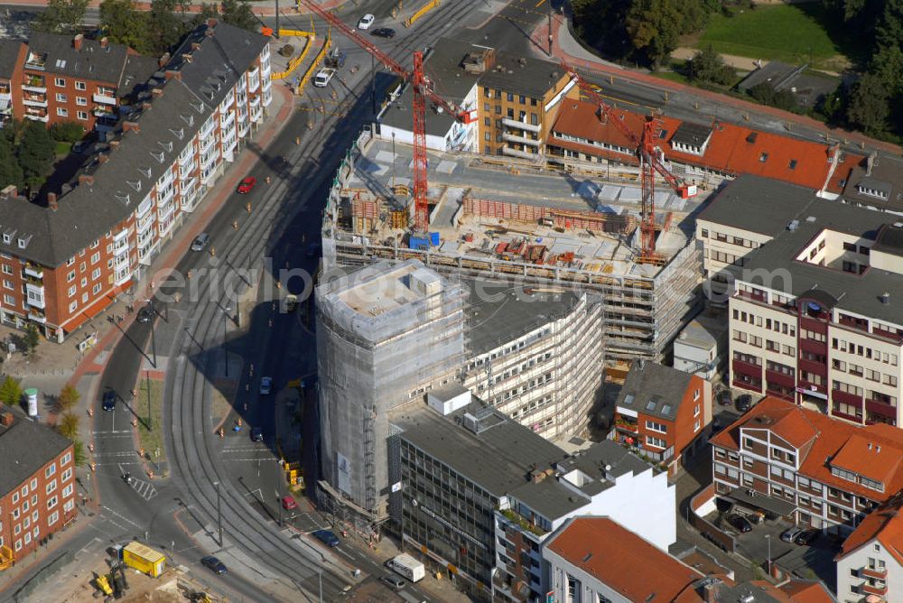 Aerial photograph Bremen - Blick auf die Baustelle Neubau Parkhaus Stephani und Umbau / Sanierung Volkshochschule in Bremen. Adresse Parkhaus: Neuenstrasse 43-44, 28195 Bremen, Kontakt Betreiber: Bremer Parkraumbewirtschaftungs- und Management-GmbH, Ansgaritorstrasse 16, 28195 Bremen, Tel. 421 17471-0, Fax 0421 17471-50, E-Mail: info@brepark.de,