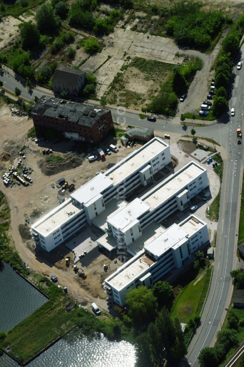 Aerial image Neuruppin - Construction site of a new build retirement home Seetor Residenz between Seedamm and An der Seepromenade in Neuruppin in the state Brandenburg, Germany