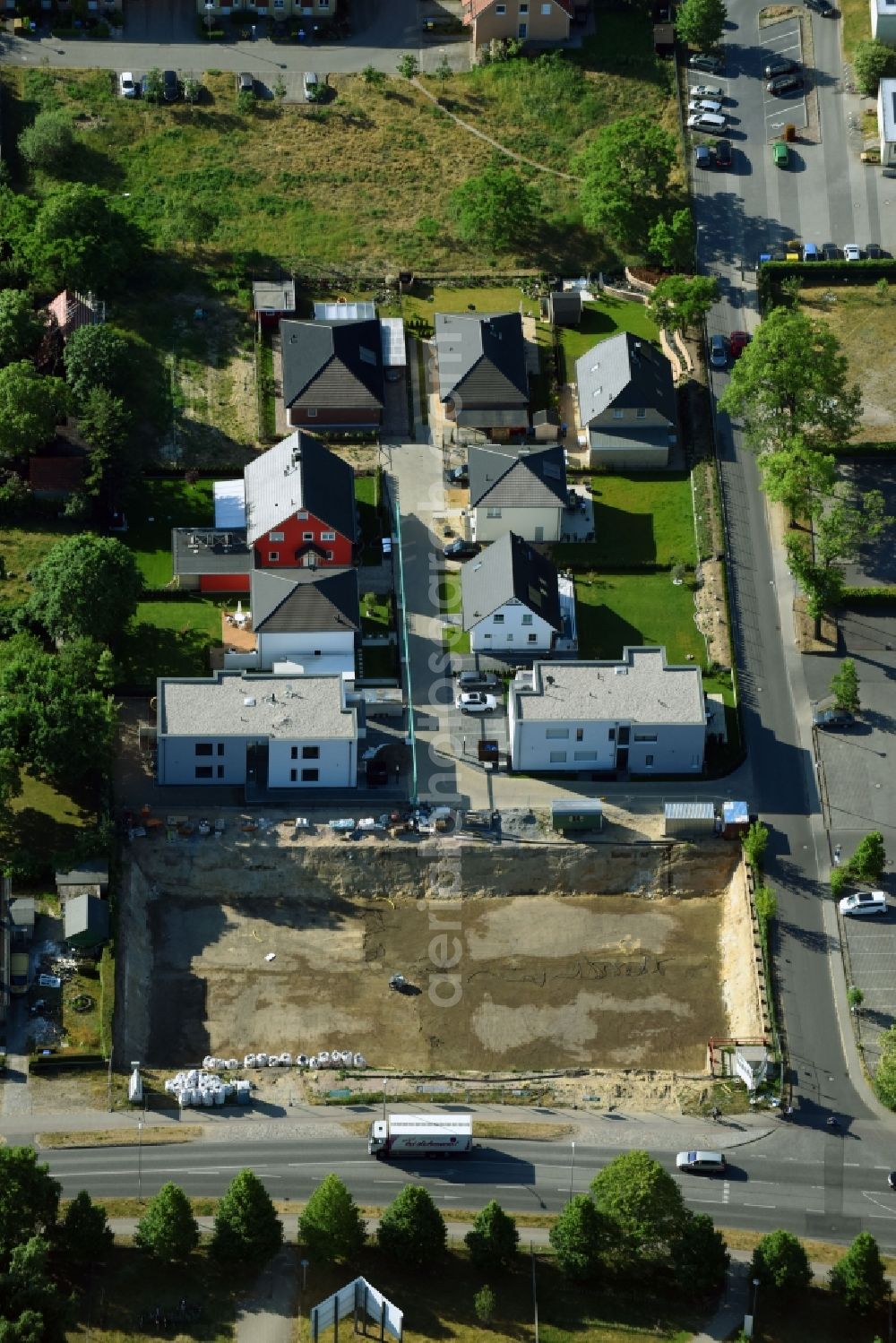 Aerial photograph Stahnsdorf - Construction site of a new build retirement home on Wilhelm-Kuelz-Strasse in Stahnsdorf in the state Brandenburg, Germany