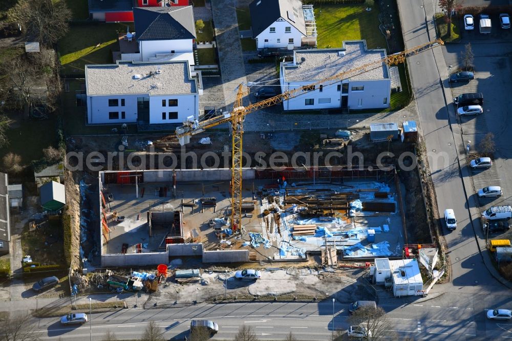 Stahnsdorf from the bird's eye view: Construction site of a new build retirement home on Wilhelm-Kuelz-Strasse in Stahnsdorf in the state Brandenburg, Germany