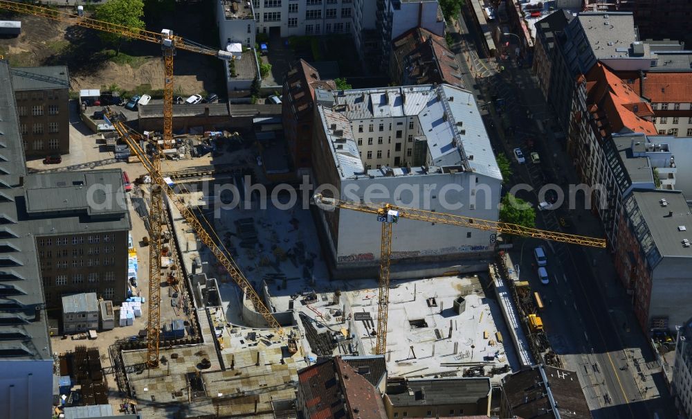 Berlin Mitte from the bird's eye view: Construction site for a new hotel on the Titanic Chausseestraße - Zinnowitzer street in Berlin - Mitte