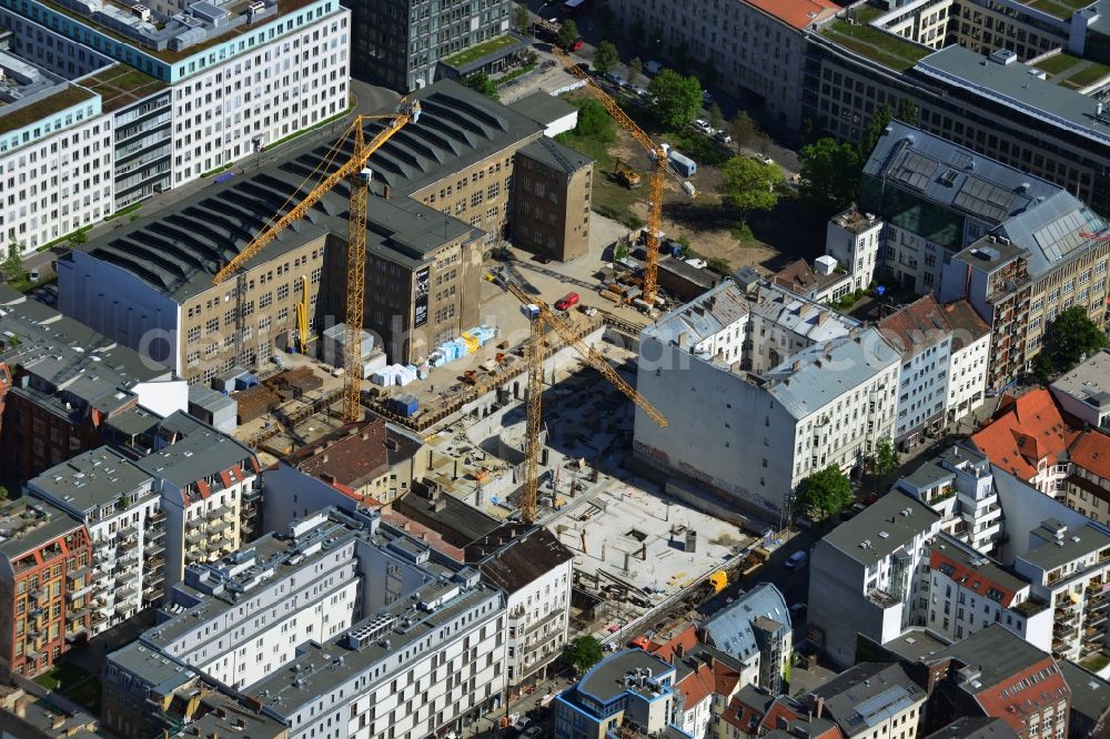 Aerial image Berlin Mitte - Construction site for a new hotel on the Titanic Chausseestraße - Zinnowitzer street in Berlin - Mitte