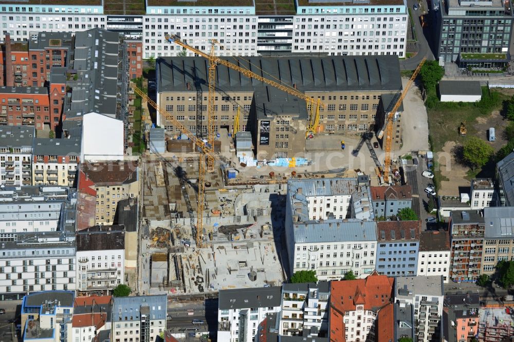 Aerial image Berlin Mitte - Construction site for a new hotel on the Titanic Chausseestraße - Zinnowitzer street in Berlin - Mitte