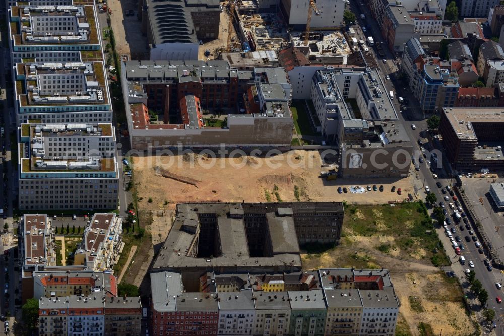 Berlin Mitte from above - Construction site for a new hotel on the Titanic Chausseestraße - Zinnowitzer street in Berlin - Mitte