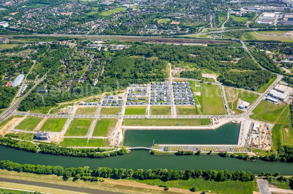 Gelsenkirchen from above - Construction site of a new building der Stoelting Service Group GmbH an der Johannes-Rau-Allee in the district Bismarck in Gelsenkirchen in the state North Rhine-Westphalia