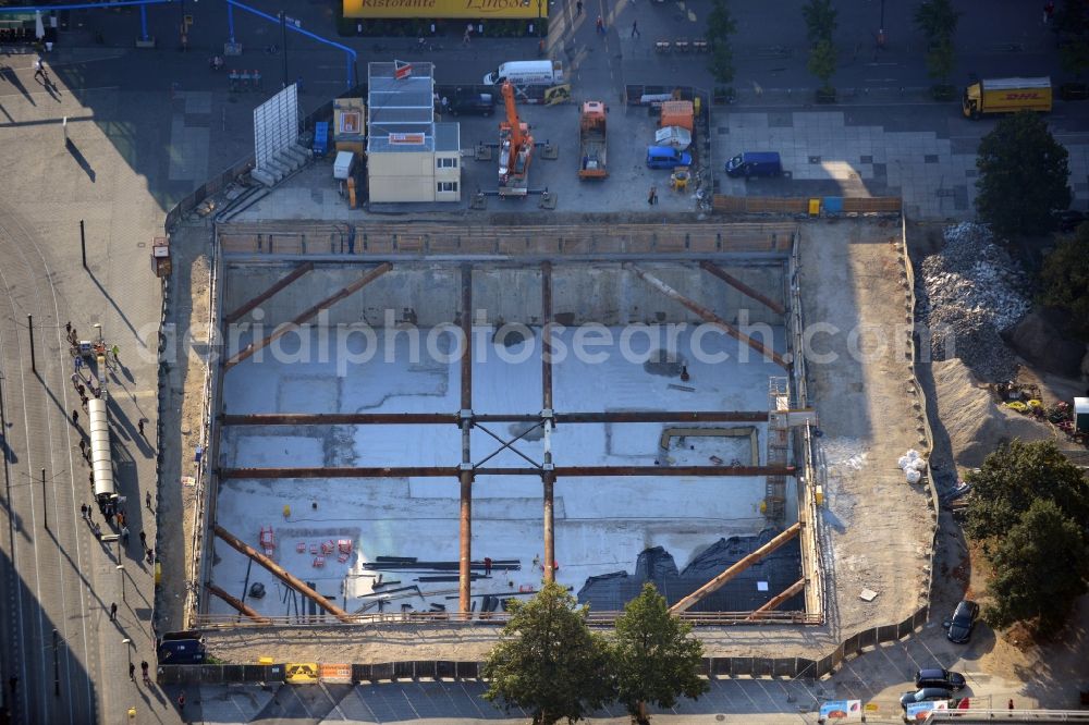 Berlin from the bird's eye view: Construction site view at the new construction of the residential and commercial building Alea 101 at Alexanderplatz in the district Mitte in Berlin