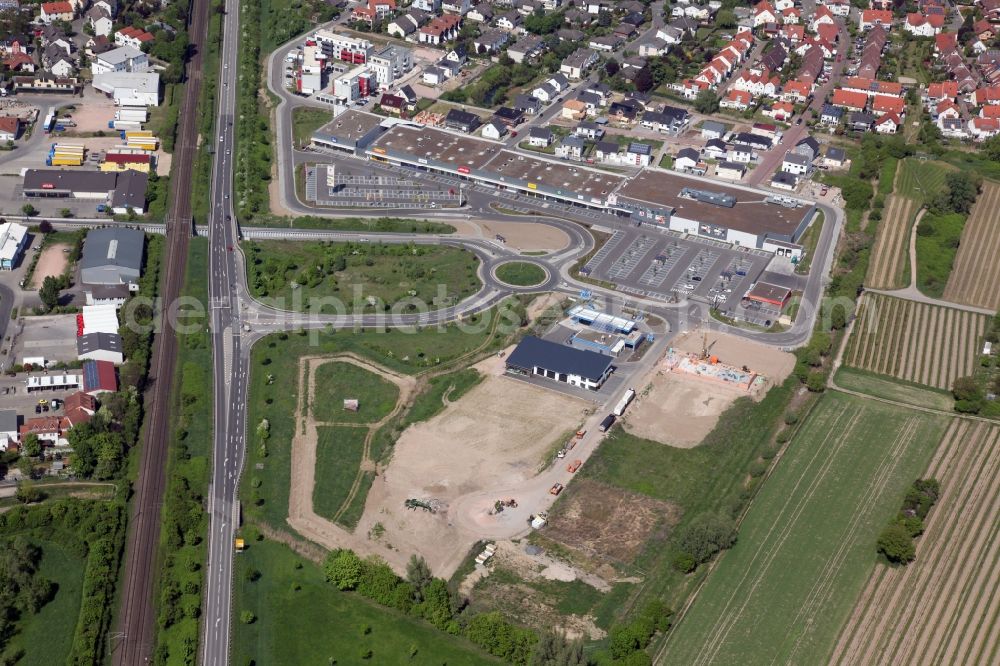 Oppenheim from above - Construction site for the new development area Im Kraemereck in Oppenheim in the state Rhineland-Palatinate