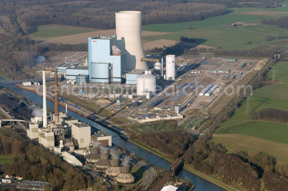 Datteln from the bird's eye view: Construction site of new coal-fired power plant dates on the Dortmund-Ems Canal