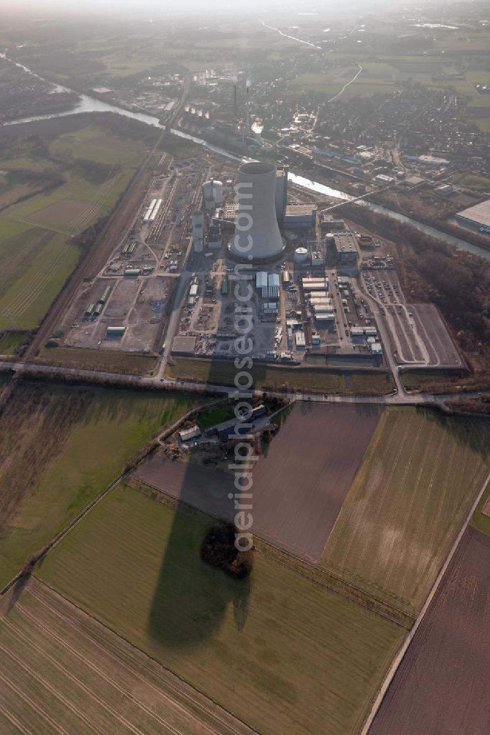 Datteln from the bird's eye view: Construction site of new coal-fired power plant dates on the Dortmund-Ems Canal