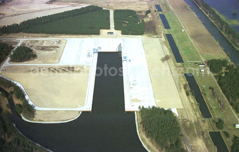 Schwedt / Oder from the bird's eye view: Baustelle des neuen Binnenhafens in Schwedt / Oder. 11.03.02