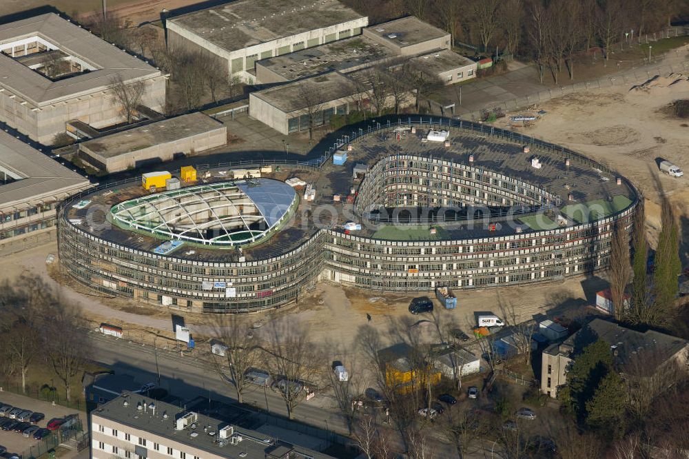 Bochum from above - Look at the construction site of the New Secondary Schhol in Bochum. Around the building it is planned that the first sentence of the Human Rights Act