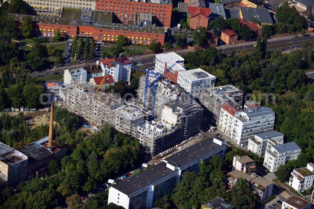 Aerial photograph Berlin Friedrichshain - Construction site of a new apartment building at Matthiasstrasse near Landsberger Allee in the district Friedrichshain in Berlin