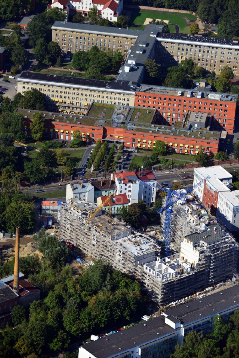 Aerial image Berlin Friedrichshain - Construction site of a new apartment building at Matthiasstrasse near Landsberger Allee in the district Friedrichshain in Berlin