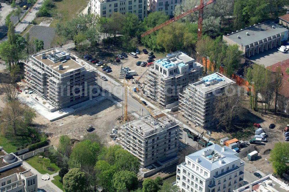 Aerial image Berlin - Die Baustelle der neuen Portugiesischen Botschaft an der Hiroshimastraße in Berlin-Tiergarten. The construction site of the new Portuguese Embassy at the Hiroshimastrasse in Berlin-Tiergarten.