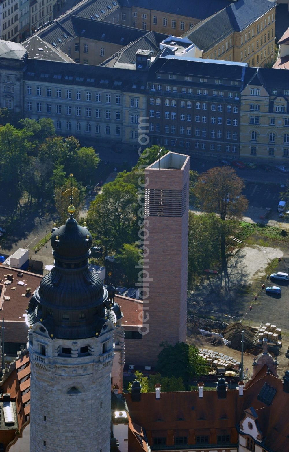 Leipzig from above - Construction site of the new church in the city center of Leipzig in the state of Saxony. View of the new town hall opposite which the new catholic church is being developed as part of a redevelopment of the area Rossplatz