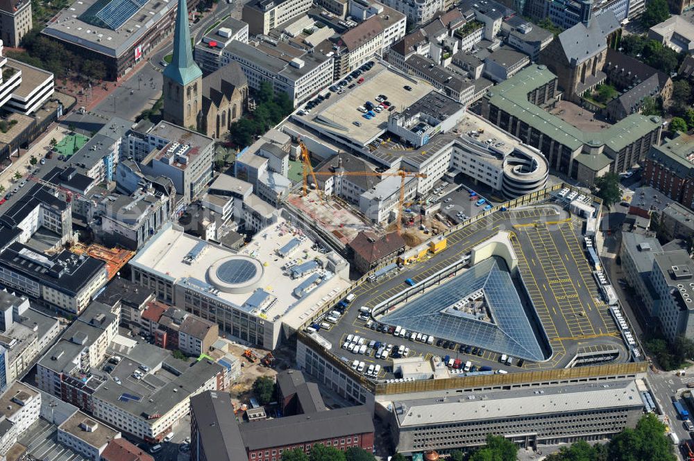 Dortmund from the bird's eye view: Baustelle des neuen Thier- Areal Dortmund, einem modernen Einkaufszentrum der ECE Projektmanagement GmbH an der Silberstraße , Westenhellweg im Zentrum der Altsdtadt. Site of the new shopping center Thier-Areal Dortmund.