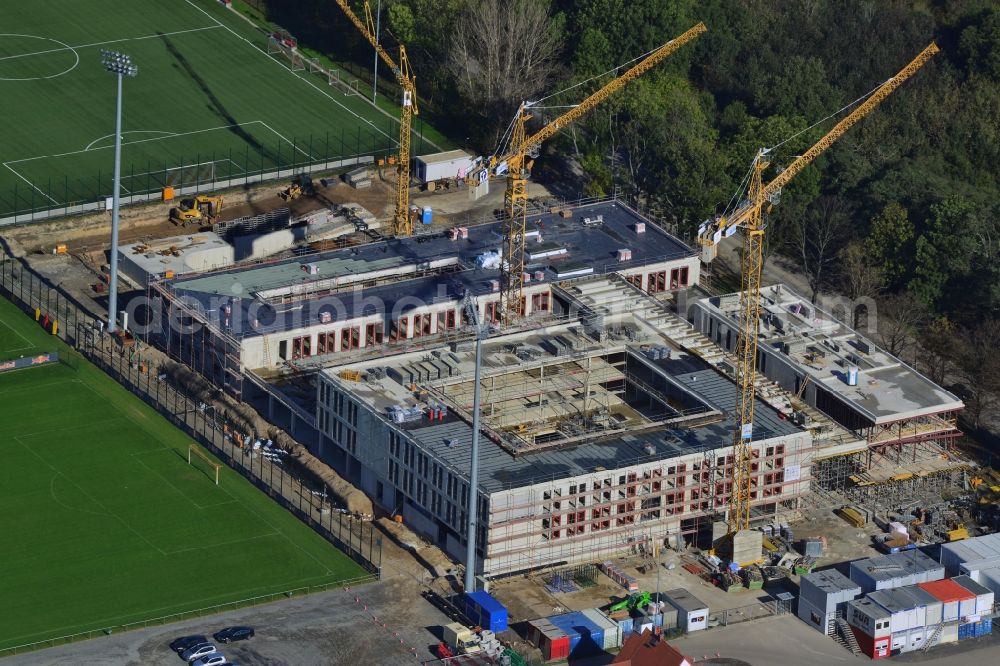 Aerial photograph Leipzig - View of the building lot of the new training centre of the RB Leipzig ( RasenBallsport Leipzig e. V. ) at the Elsterbecken in the district Altlindenau in Leipzig in the state Saxony