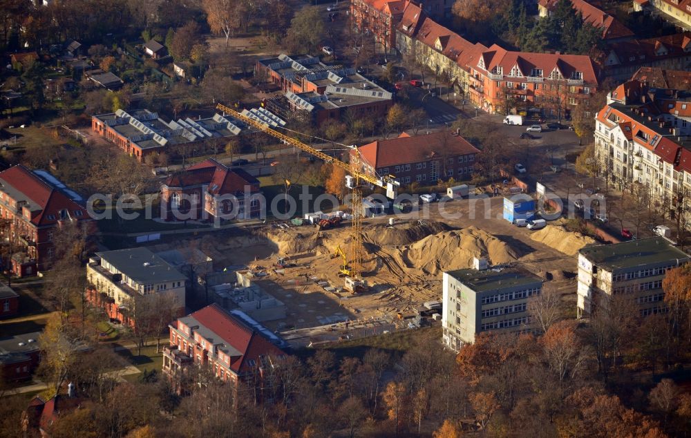 Berlin OT Britz from the bird's eye view: View of the construction site of a new housing complex in Berlin in Neukölln in the district Neukölln