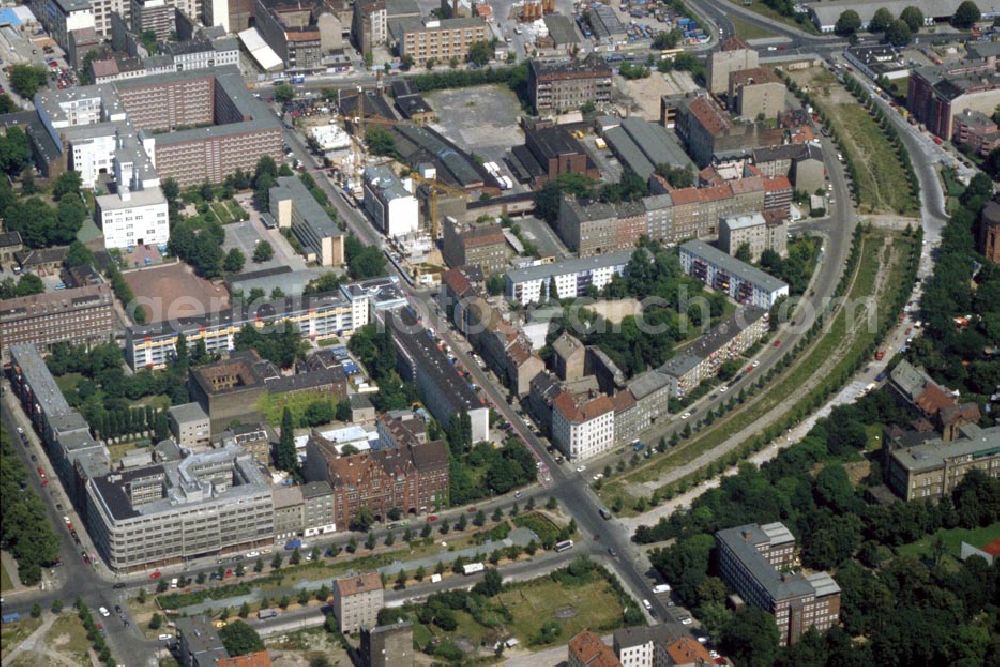 Aerial photograph Berlin / Kreuzberg - Baustelle Nähe Engeldamm/Bethaniendamm in Berlin Kreuzberg 1995