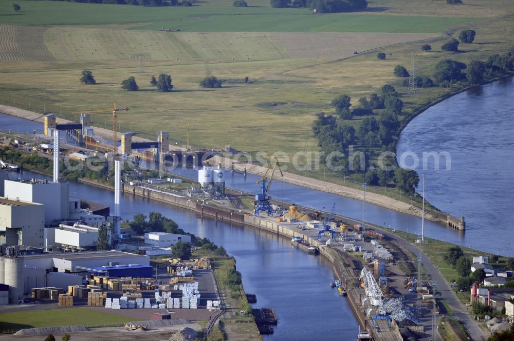 Magdeburg from above - View of the construction site of the expansion lock Magdeburg